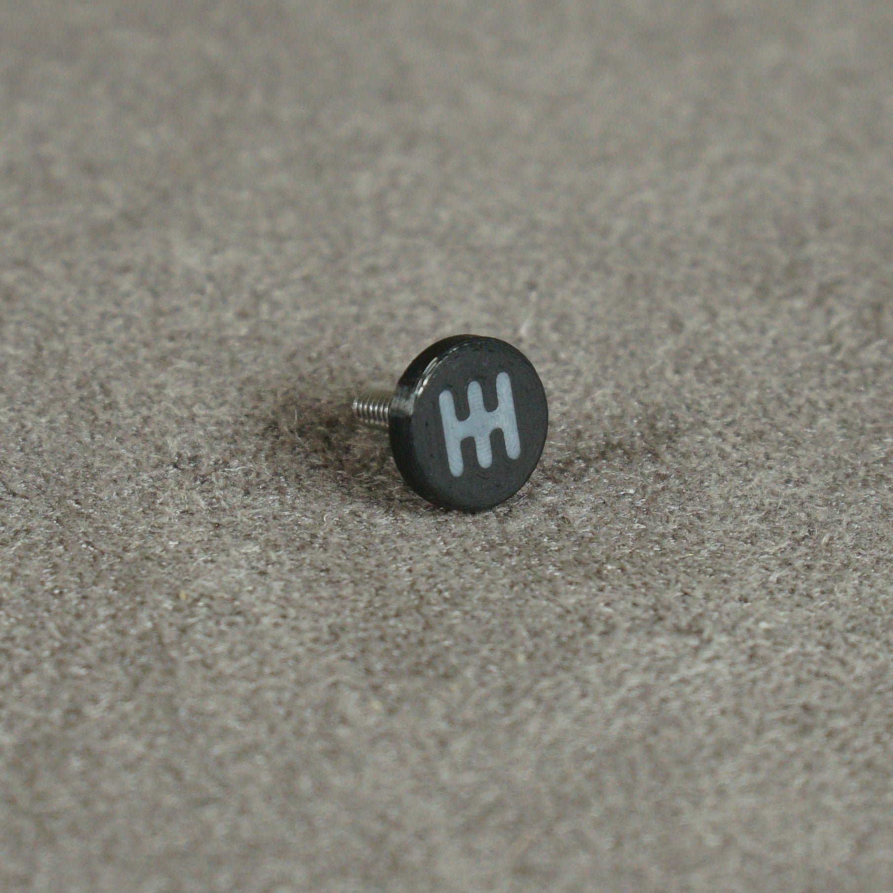 Clutch Button - Black